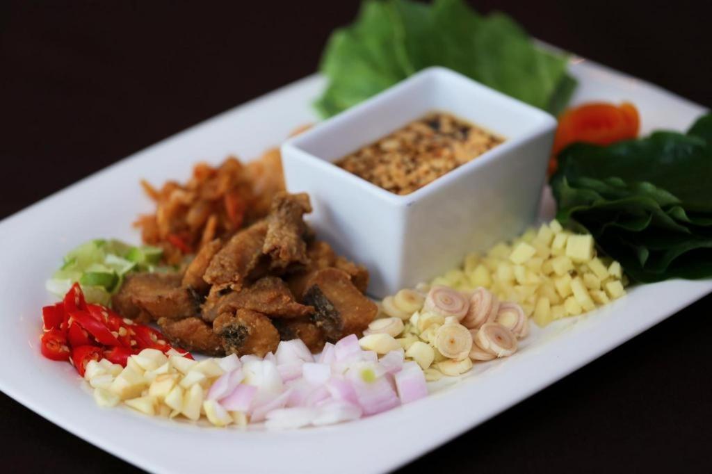 The Ratchathani Hotel Ubon Ratchathani Bagian luar foto