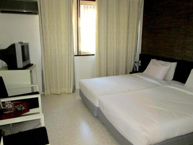 The Ratchathani Hotel Ubon Ratchathani Bagian luar foto
