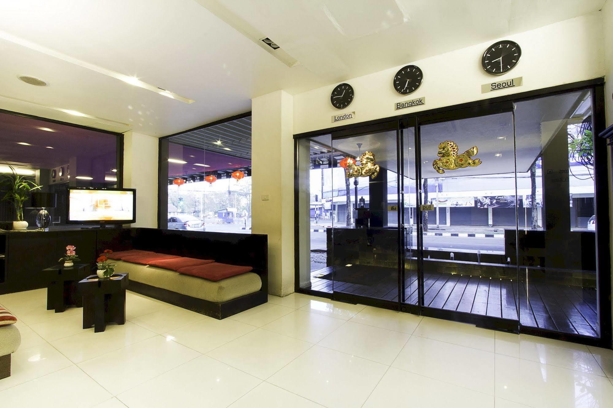 The Ratchathani Hotel Ubon Ratchathani Bagian luar foto